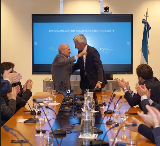 Nucleoeléctrica firmó un convenio con el Instituto Nacional del Agua vinculado a la licencia ambiental de los proyectos nucleares